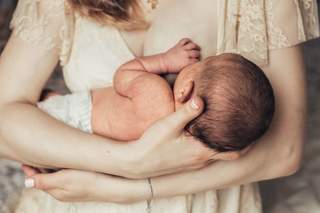 Beneficios de la lactancia materna para el bebé y la madre